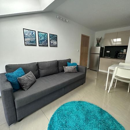 Blue Central Apartment Veliko Tărnovo Esterno foto