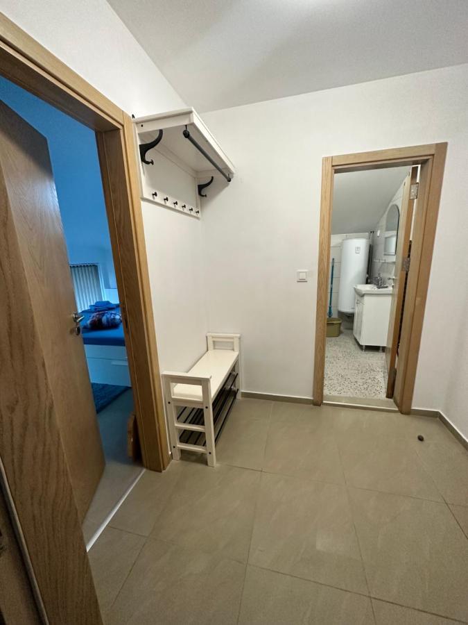 Blue Central Apartment Veliko Tărnovo Esterno foto
